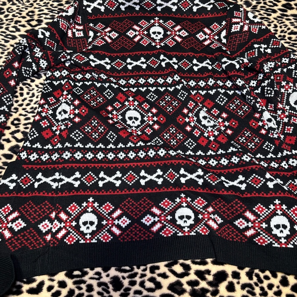 Social Collison Cardigan - Picture 3 of 3